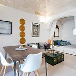 Semesterbostad Guesthost - Casa Sunset - Amazing View & Two Terraces